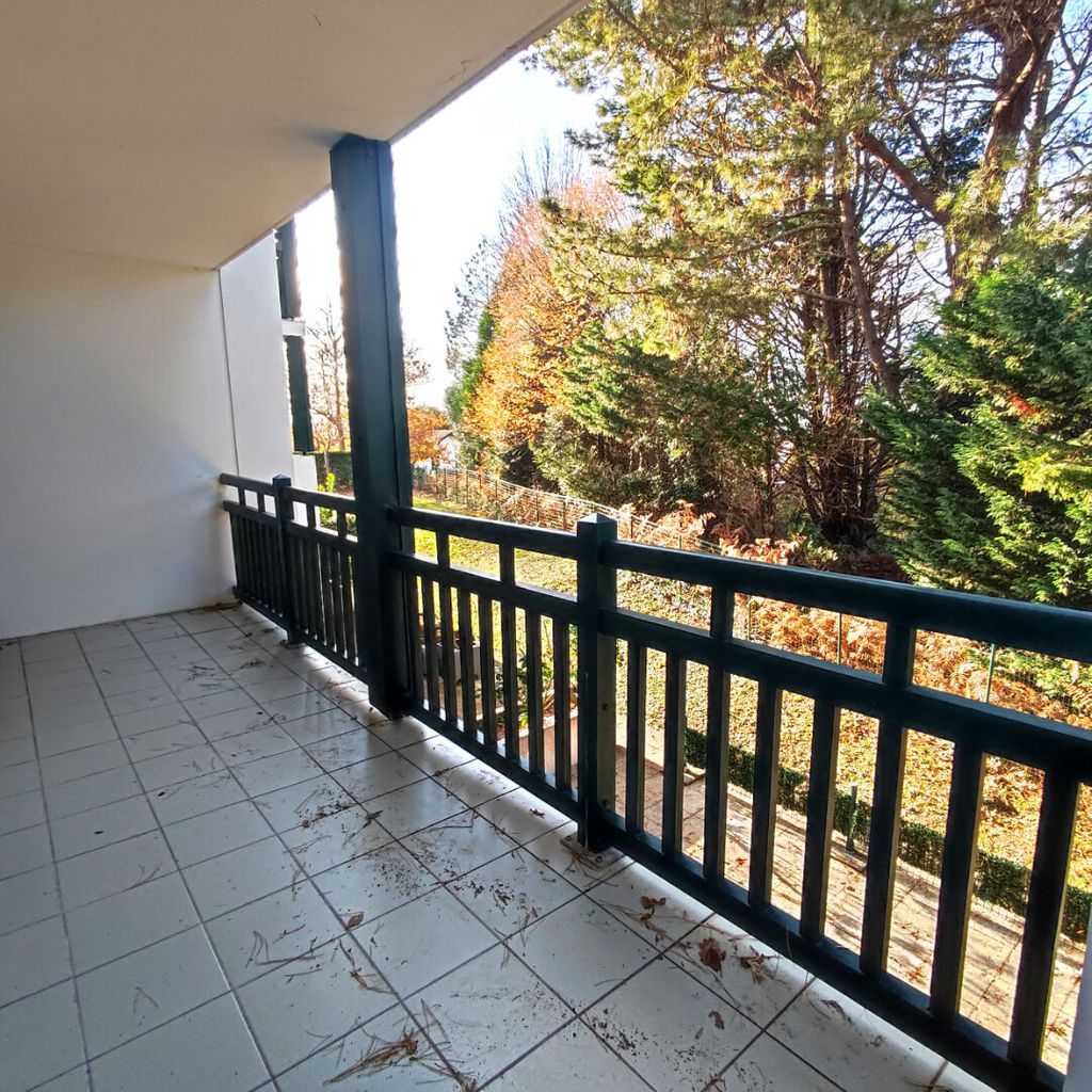 Achat appartement à vendre 3 pièces 62 m² - Saint-Jean-de-Luz