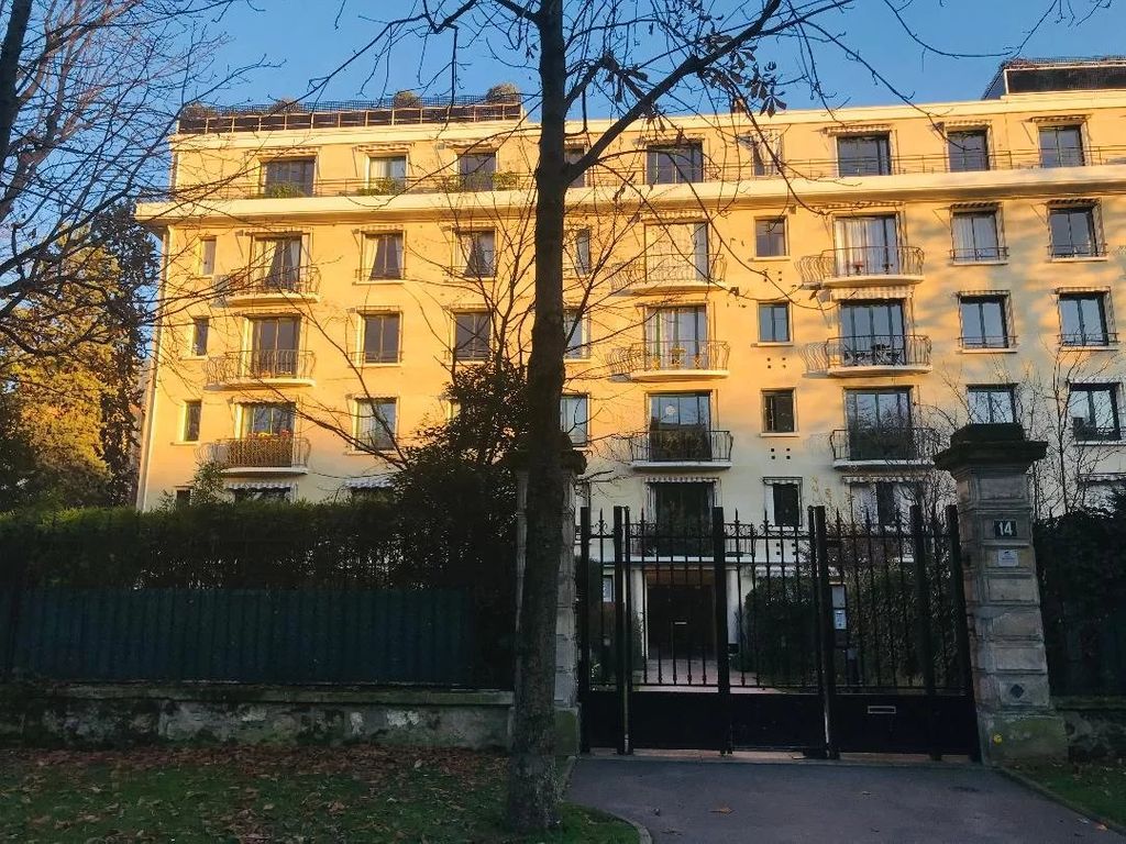 Achat appartement à vendre 5 pièces 119 m² - Neuilly-sur-Seine