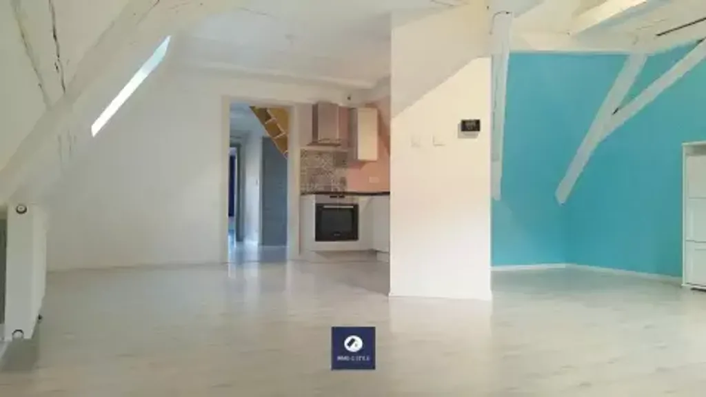 Achat appartement à vendre 2 pièces 56 m² - Soultzmatt
