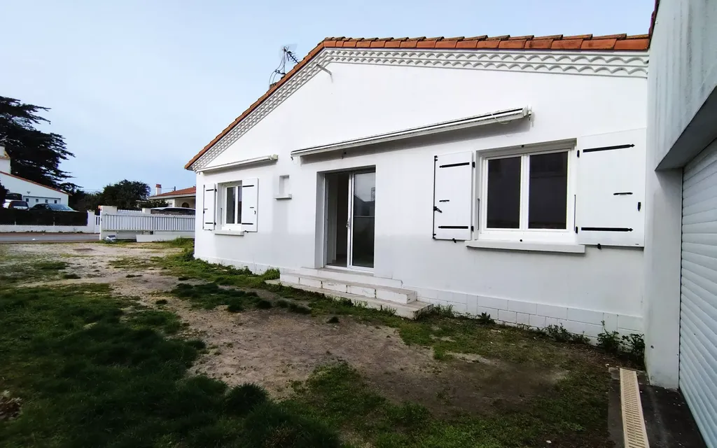 Achat maison à vendre 2 chambres 75 m² - Vaux-sur-Mer