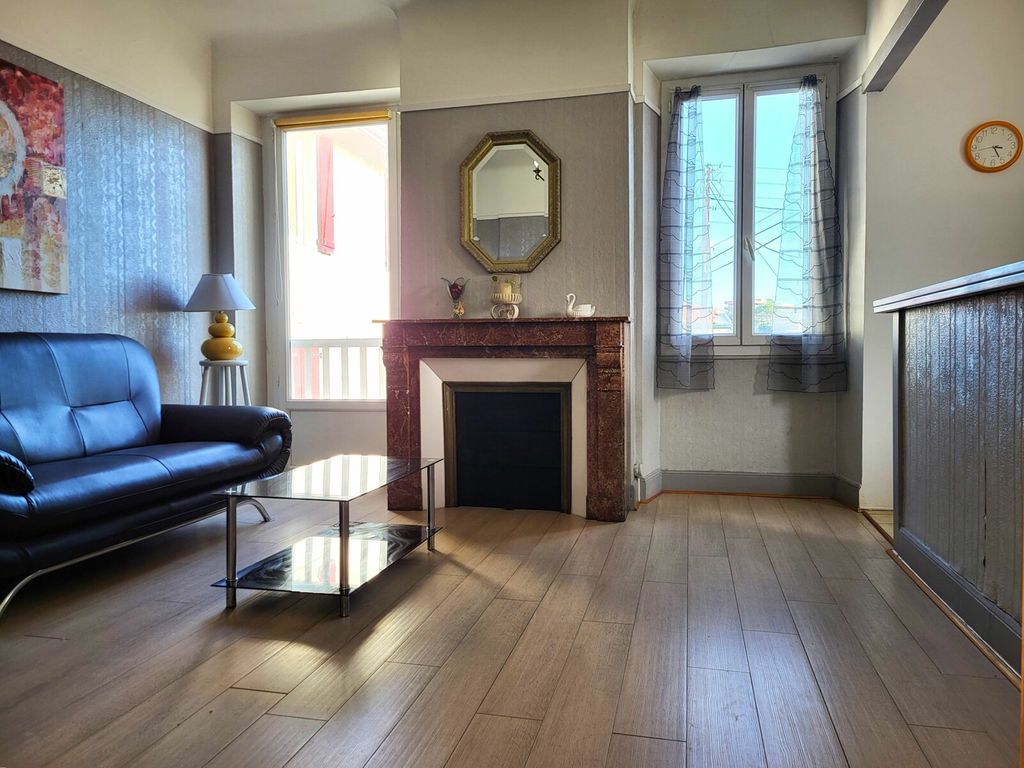 Achat appartement à vendre 3 pièces 45 m² - Biarritz
