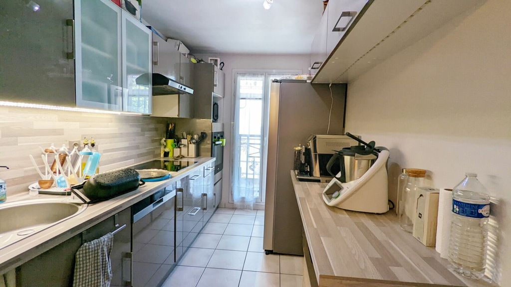 Achat appartement à vendre 2 pièces 68 m² - Saint-Gratien