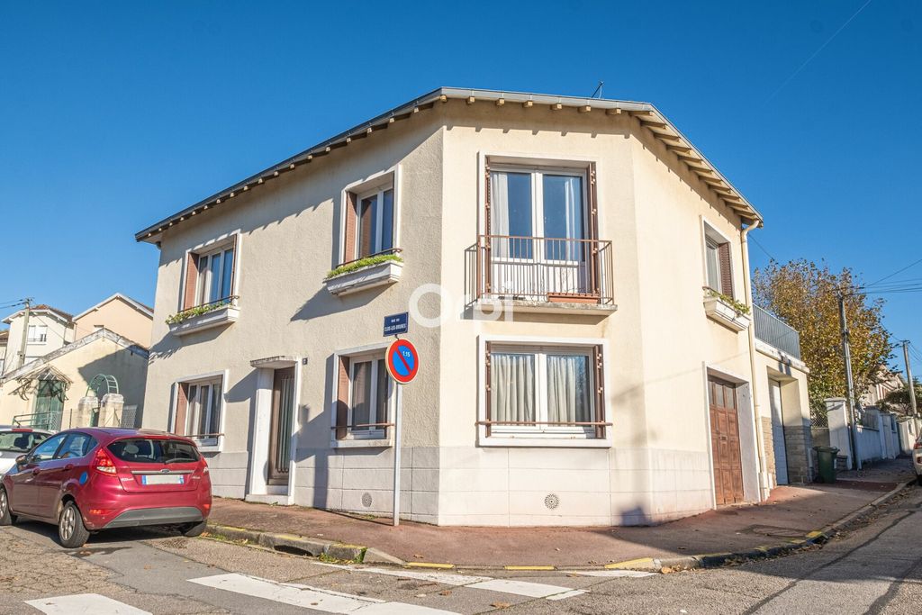 Achat maison à vendre 3 chambres 120 m² - Limoges
