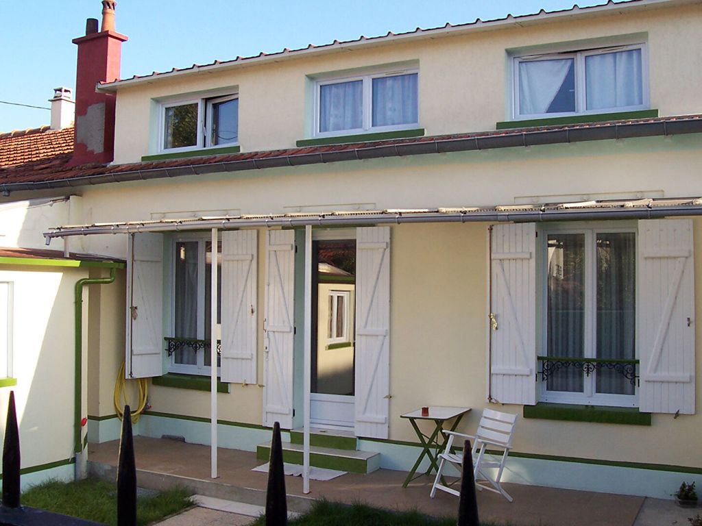 Achat maison à vendre 2 chambres 64 m² - Livry-Gargan