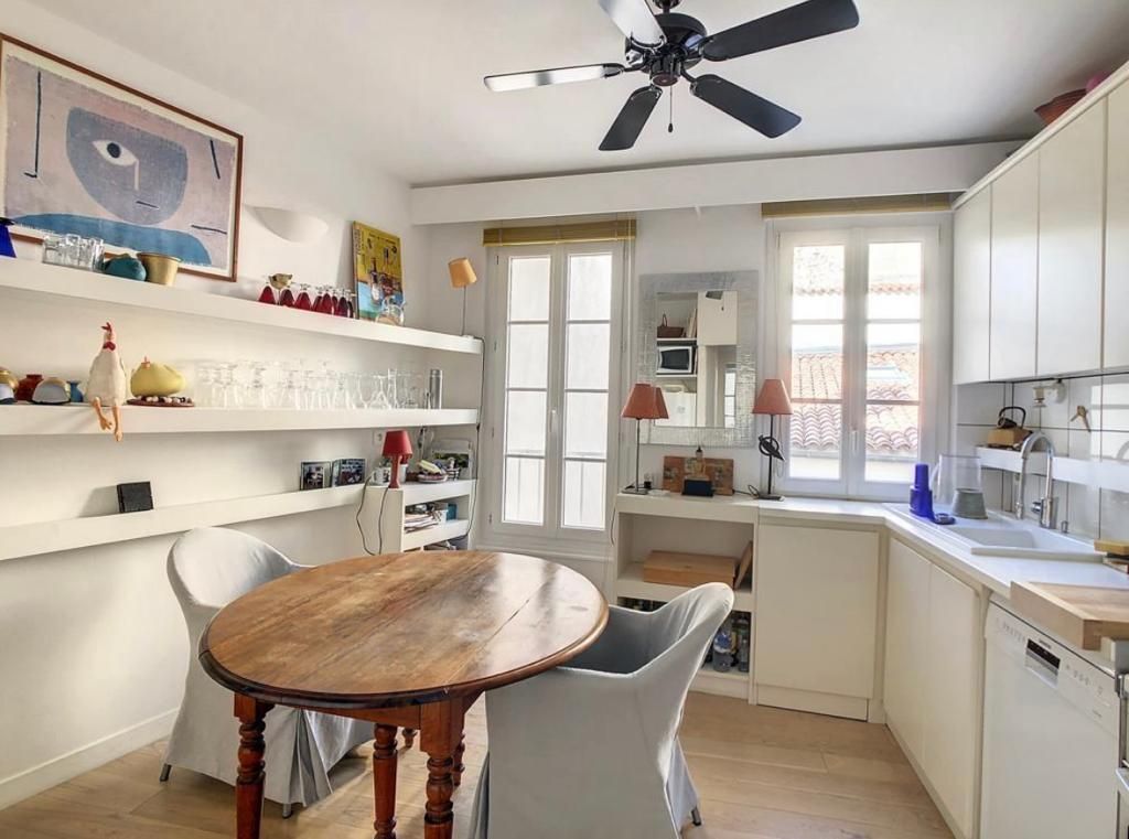 Achat appartement à vendre 4 pièces 96 m² - La Rochelle