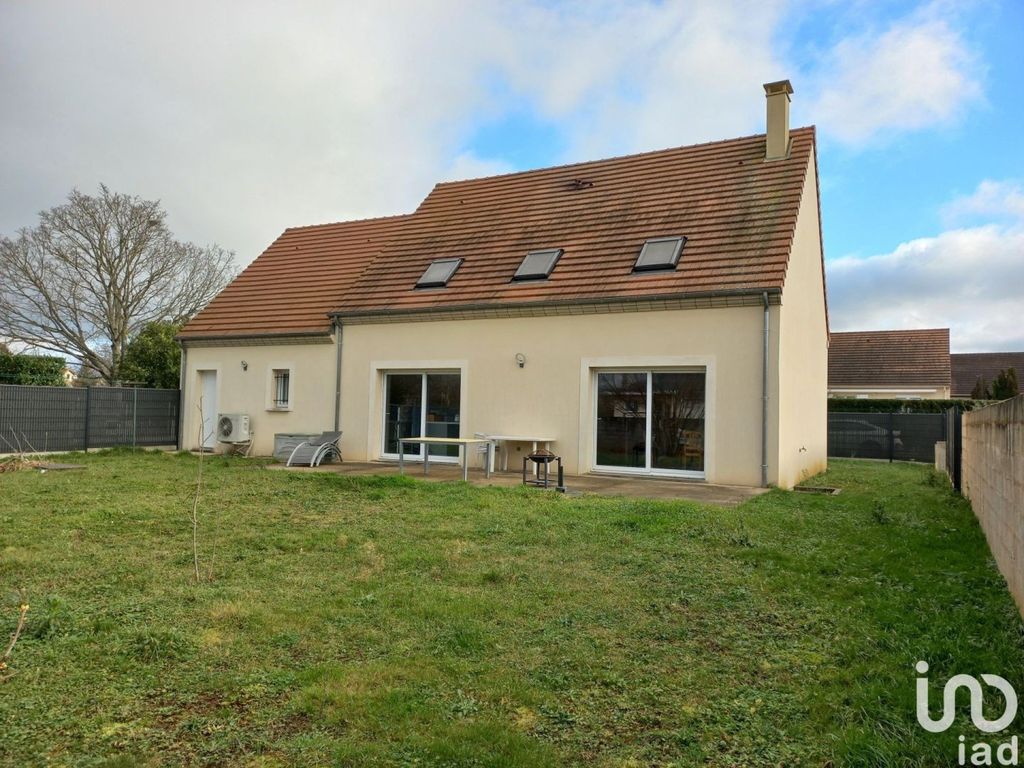 Achat maison à vendre 5 chambres 140 m² - Bouray-sur-Juine