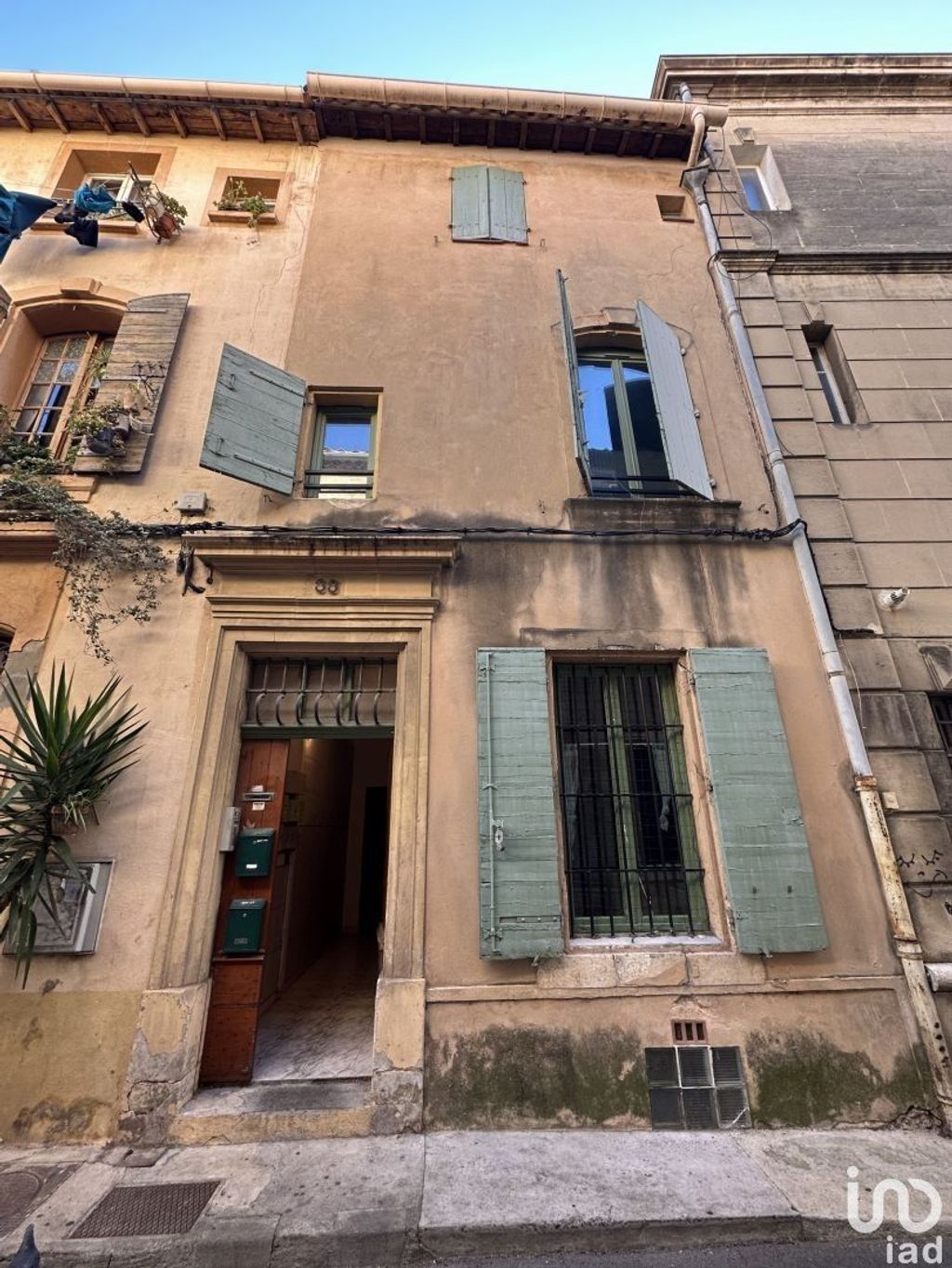 Achat appartement à vendre 6 pièces 94 m² - Arles