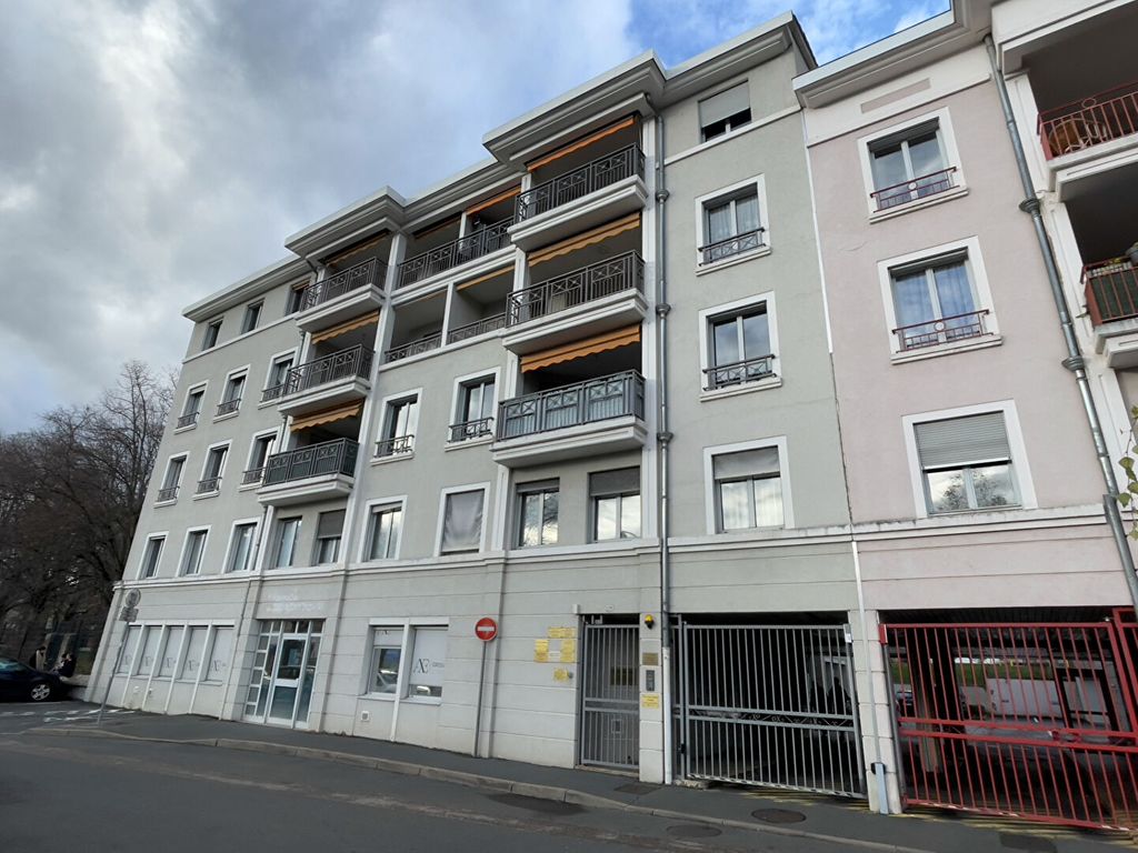 Achat appartement à vendre 3 pièces 94 m² - Villefranche-sur-Saône