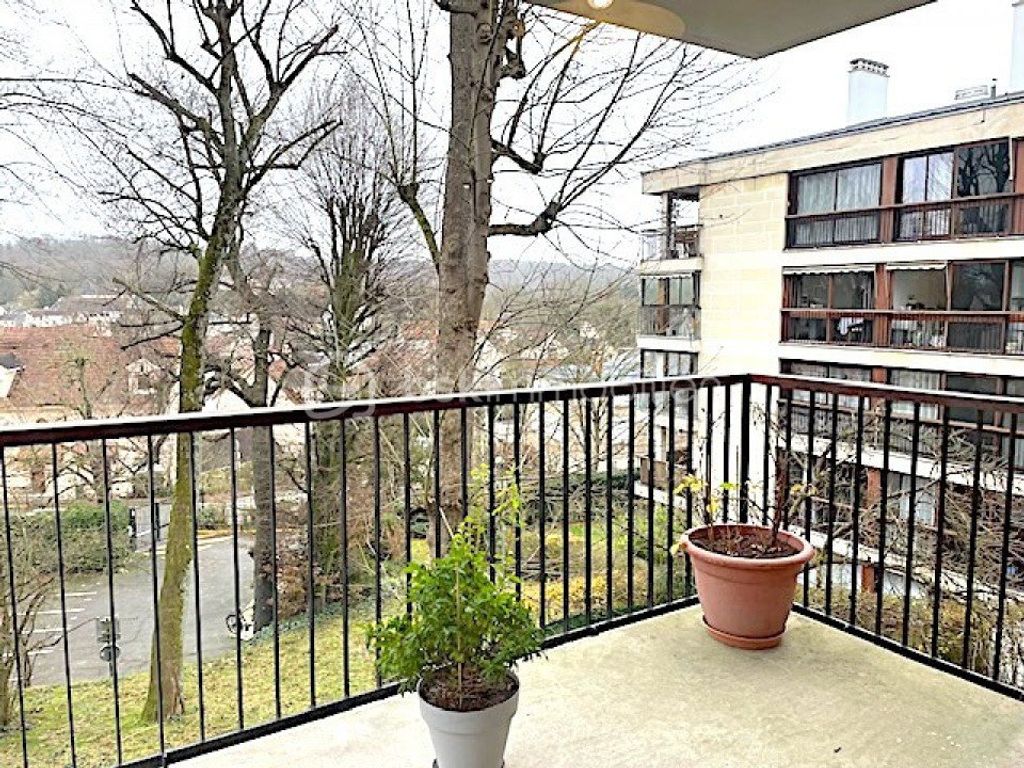 Achat appartement à vendre 5 pièces 106 m² - Jouy-en-Josas