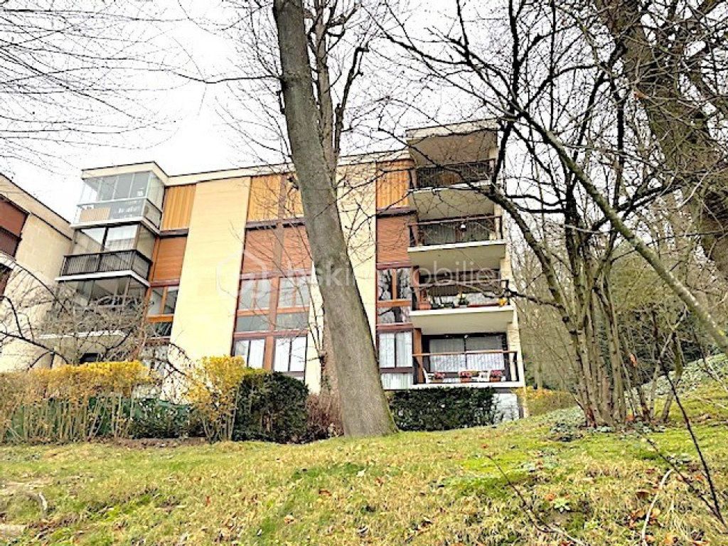 Achat appartement à vendre 5 pièces 106 m² - Jouy-en-Josas