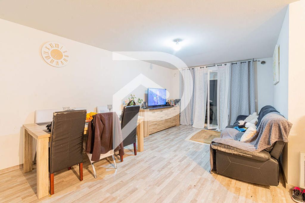 Achat appartement à vendre 3 pièces 63 m² - Marseille 15ème arrondissement