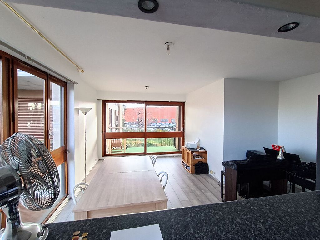 Achat appartement à vendre 3 pièces 68 m² - Fontenay-le-Fleury