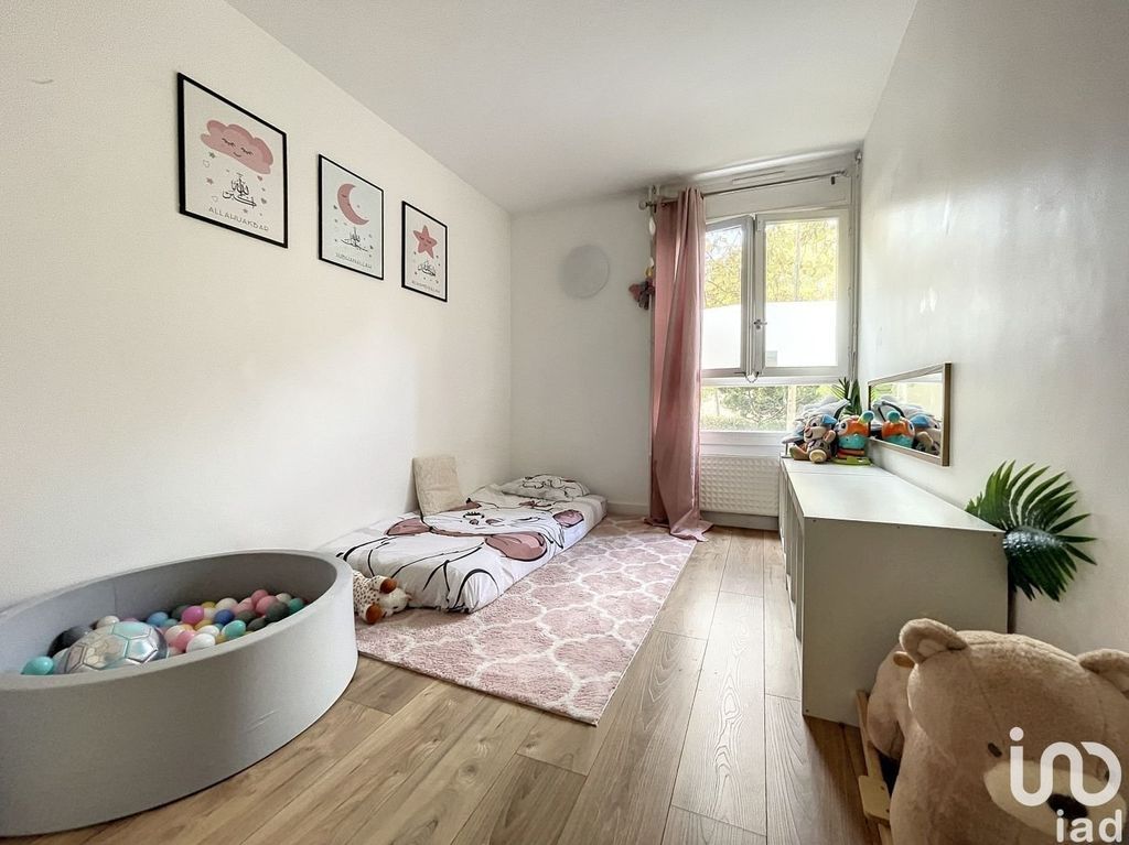 Achat appartement à vendre 5 pièces 90 m² - Boissy-Saint-Léger