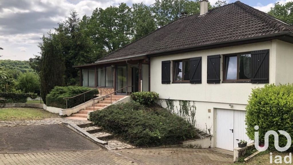 Achat maison à vendre 3 chambres 140 m² - Les Auxons