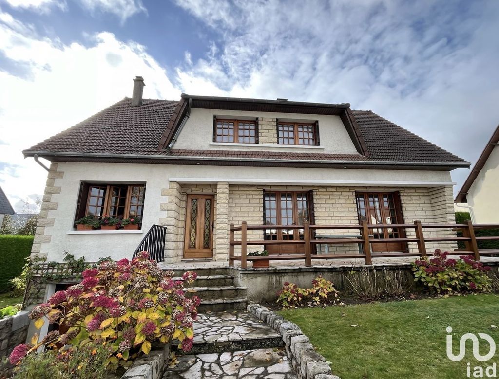 Achat maison à vendre 5 chambres 156 m² - Beauvais
