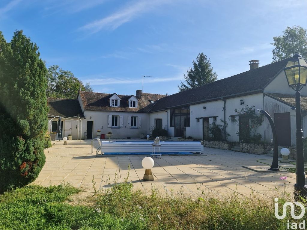 Achat maison à vendre 6 chambres 260 m² - Sargé-lès-le-Mans