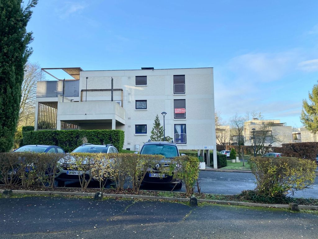Achat appartement à vendre 2 pièces 40 m² - Boussy-Saint-Antoine