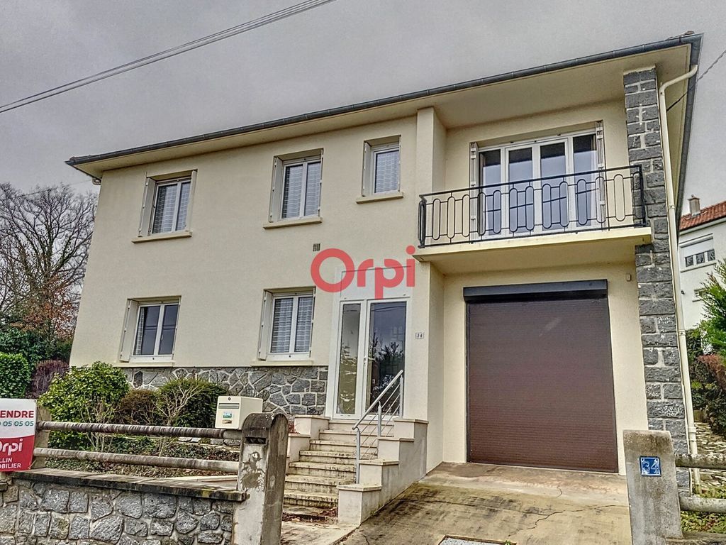 Achat maison à vendre 5 chambres 150 m² - Montluçon