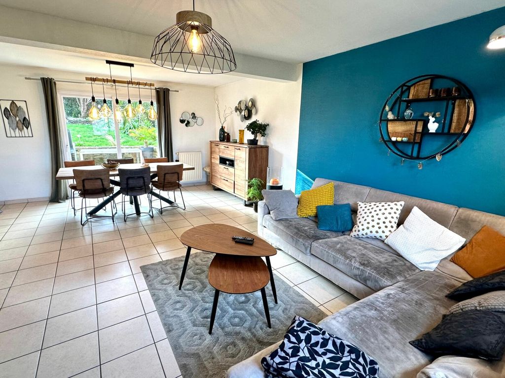 Achat maison à vendre 4 chambres 101 m² - Saint-Renan