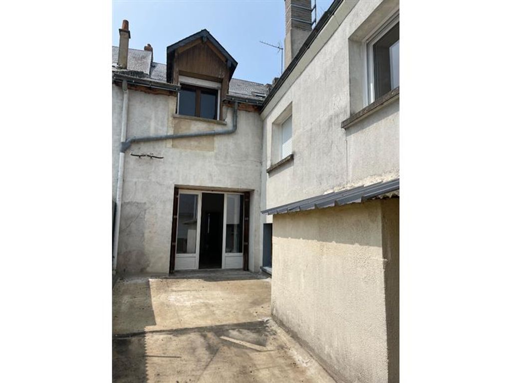 Achat maison à vendre 7 chambres 387 m² - Chinon