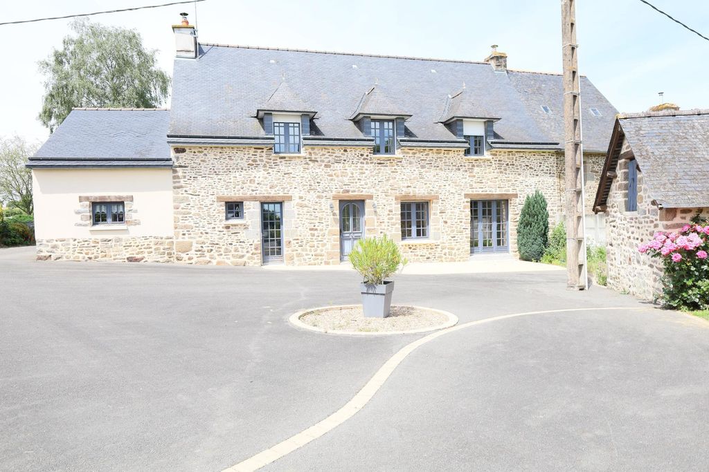 Achat maison à vendre 5 chambres 160 m² - Saint-Marc-sur-Couesnon