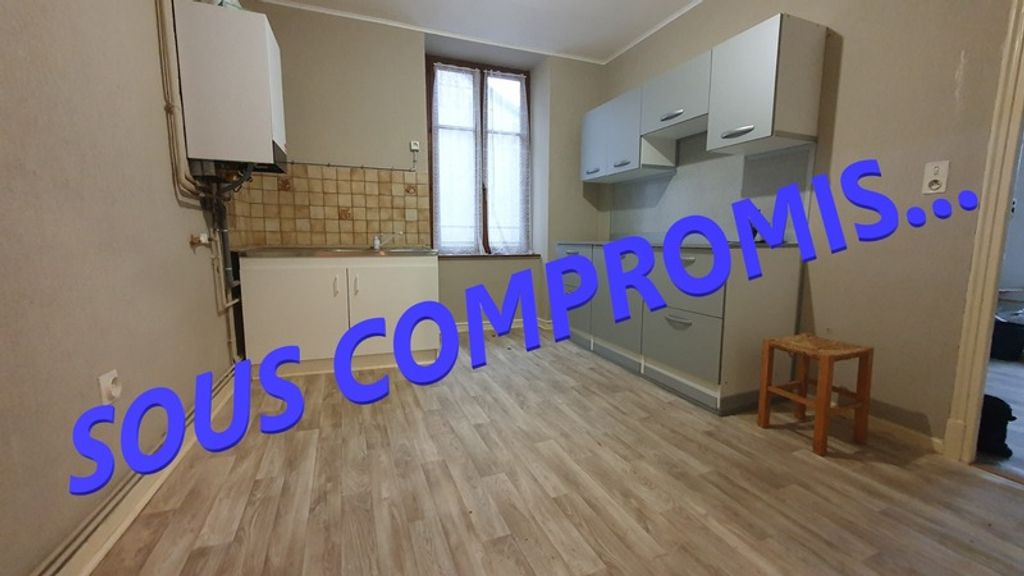 Achat appartement à vendre 3 pièces 78 m² - Luxeuil-les-Bains