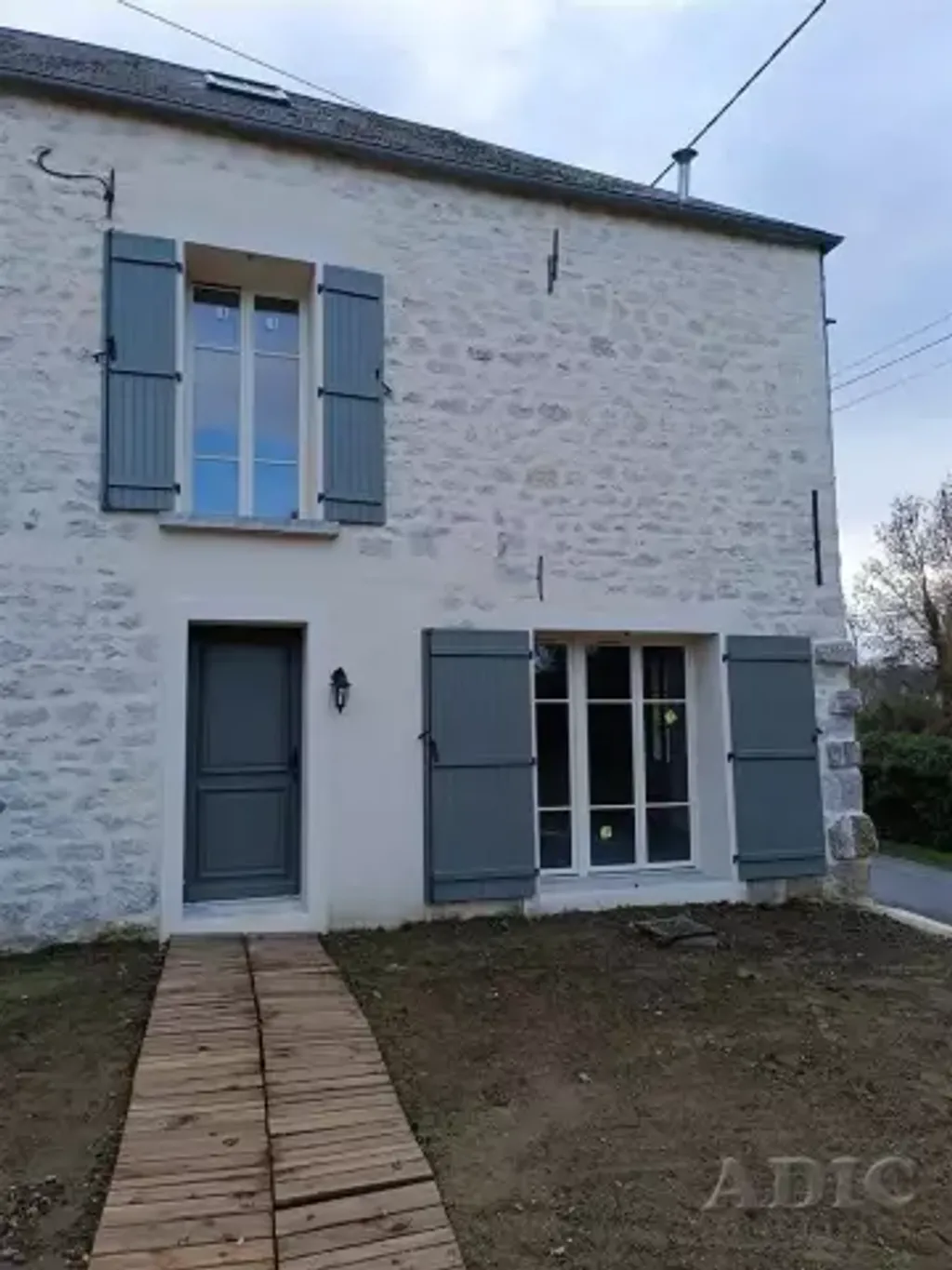 Achat maison à vendre 3 chambres 82 m² - Senlis