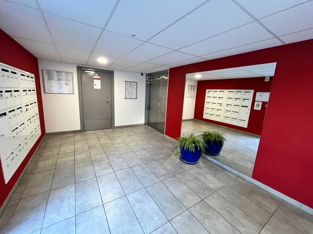 Achat appartement à vendre 3 pièces 57 m² - La Seyne-sur-Mer