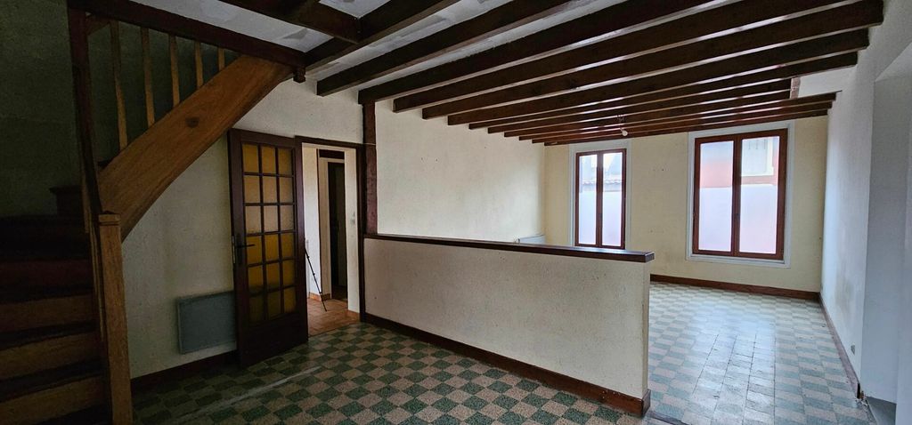 Achat maison à vendre 3 chambres 107 m² - Loudun