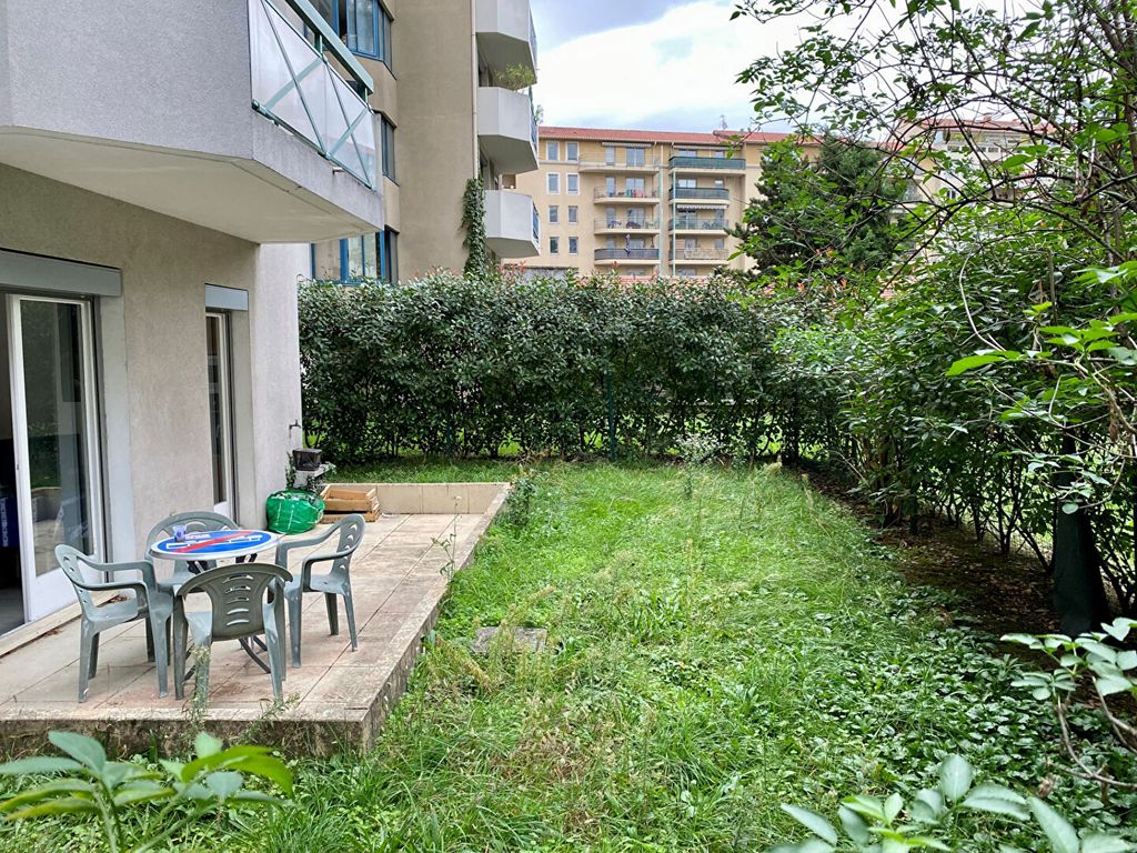 Achat appartement à vendre 3 pièces 56 m² - Lyon 7ème arrondissement