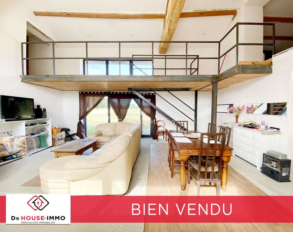 Achat maison à vendre 3 chambres 148 m² - Saint-Didier-sur-Chalaronne