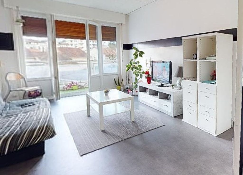 Achat appartement à vendre 2 pièces 53 m² - Pierre-Bénite