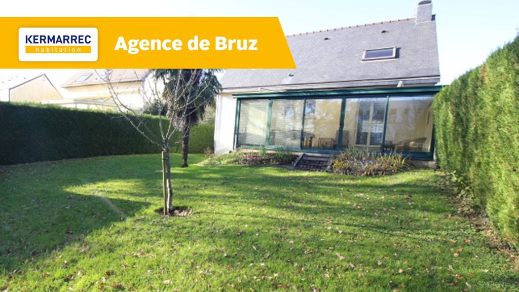 Achat maison à vendre 3 chambres 100 m² - Chartres-de-Bretagne