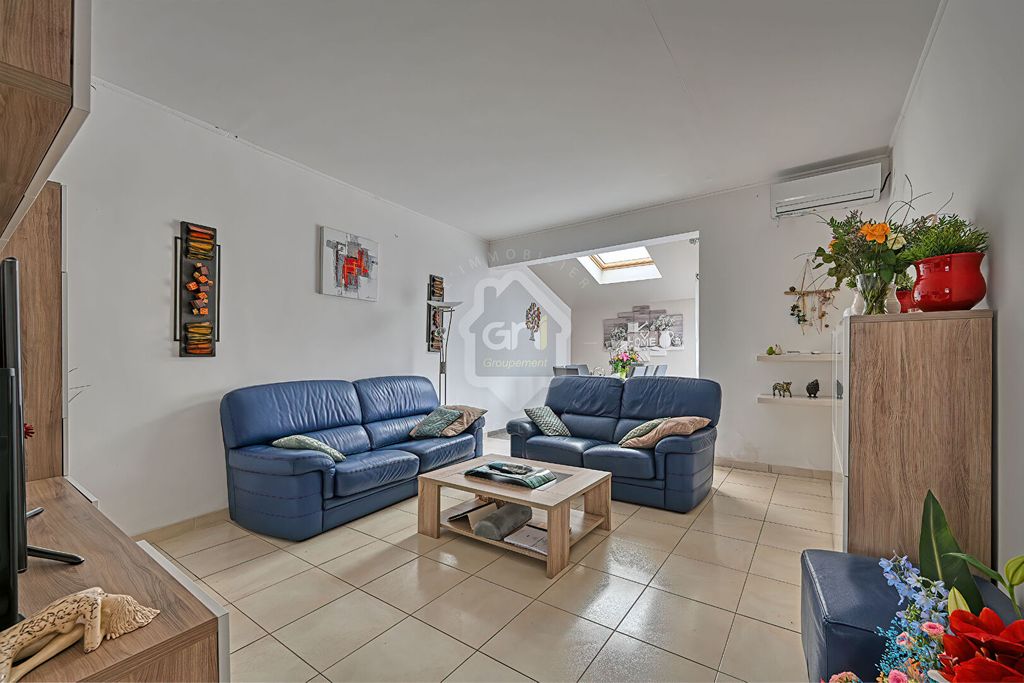 Achat maison à vendre 2 chambres 79 m² - Nîmes