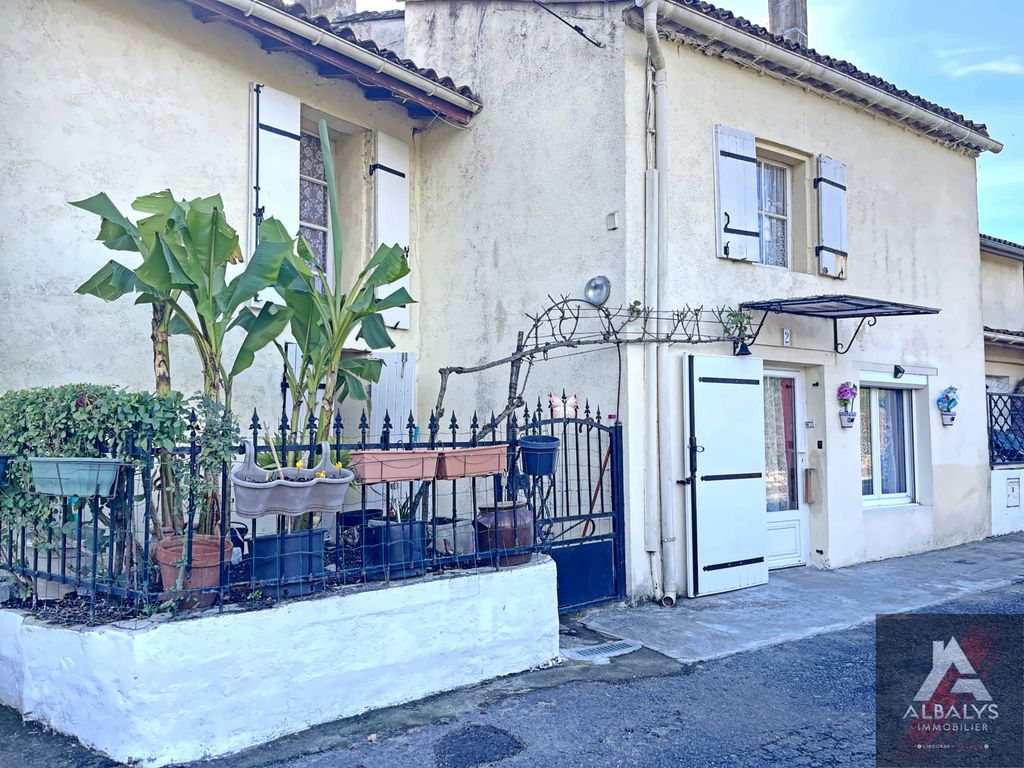 Achat maison à vendre 3 chambres 115 m² - Fronsac