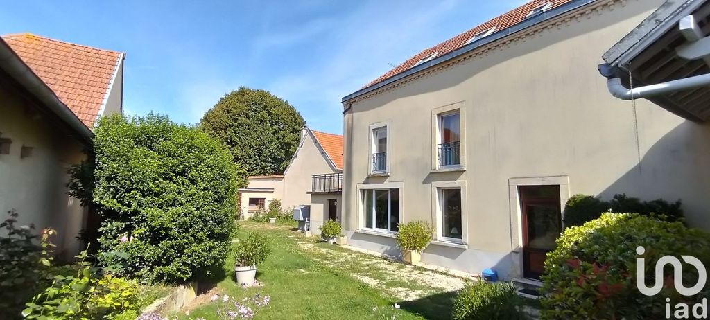 Achat maison à vendre 6 chambres 167 m² - Trois-Puits