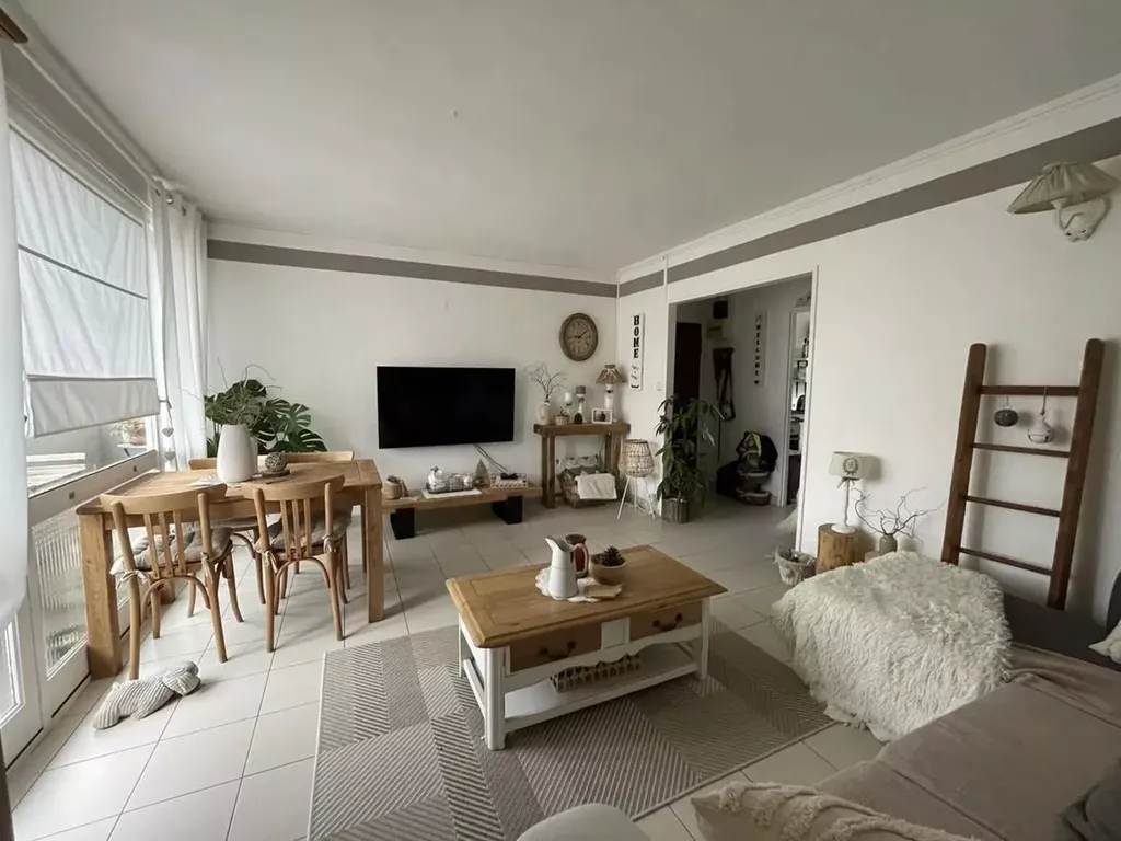 Achat appartement à vendre 4 pièces 67 m² - Saint-Quentin