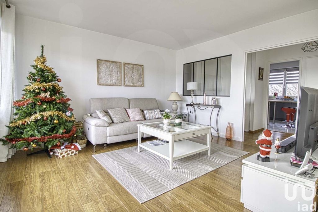 Achat appartement à vendre 4 pièces 73 m² - Aubergenville