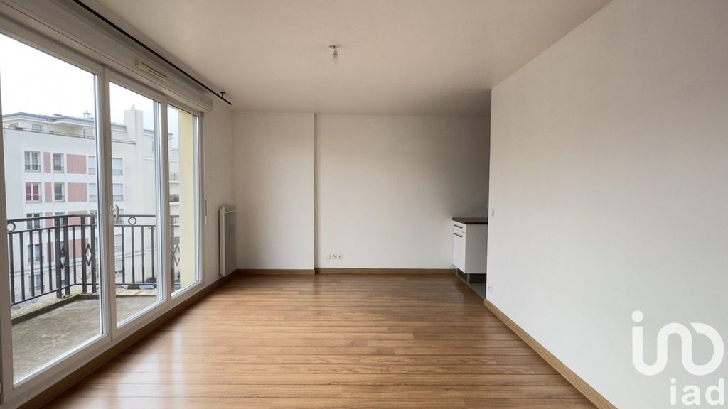 Achat appartement à vendre 2 pièces 43 m² - Corbeil-Essonnes