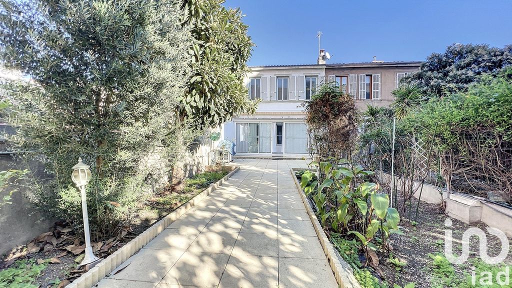 Achat maison à vendre 3 chambres 111 m² - Marseille 10ème arrondissement