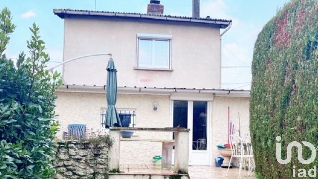 Achat maison à vendre 3 chambres 115 m² - Nonville