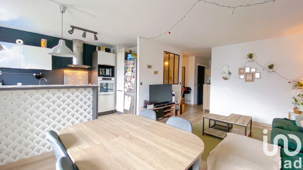 Achat appartement à vendre 3 pièces 67 m² - Champs-sur-Marne