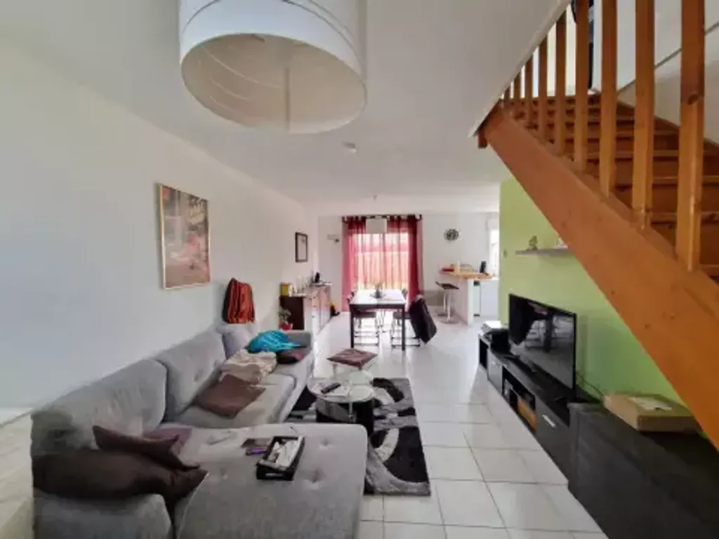 Achat maison à vendre 3 chambres 79 m² - Saint-Macaire
