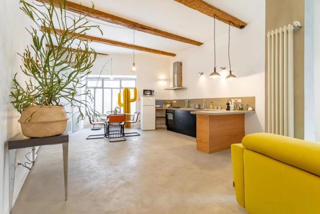 Achat loft à vendre 1 pièce 68 m² - Marseille 6ème arrondissement