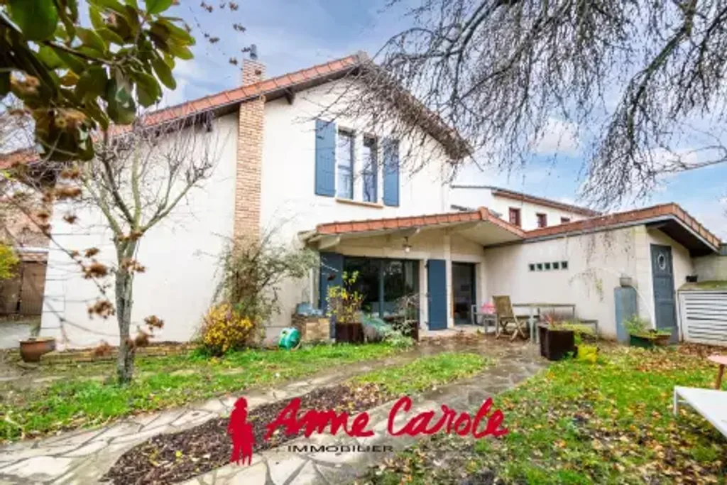 Achat maison à vendre 4 chambres 150 m² - Le Perreux-sur-Marne