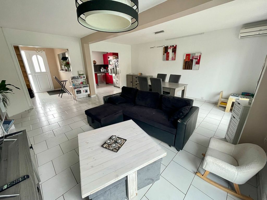 Achat maison à vendre 4 chambres 119 m² - Saint-Pavace