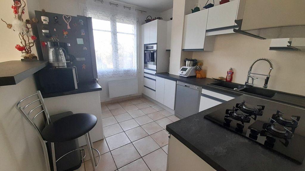 Achat maison à vendre 2 chambres 65 m² - Bois-l'Évêque