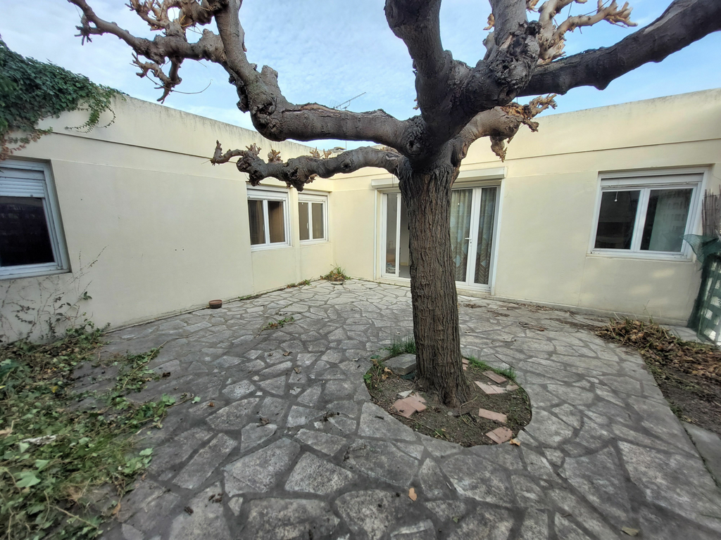 Achat maison à vendre 3 chambres 91 m² - Arles