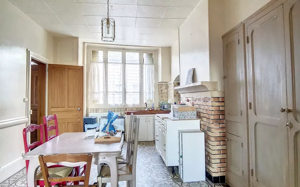 Achat maison à vendre 4 chambres 152 m² - Laferté-sur-Aube