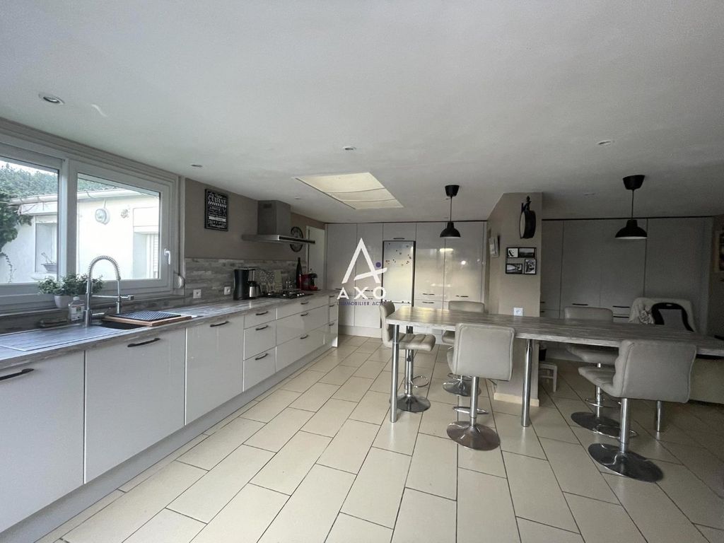 Achat maison à vendre 4 chambres 140 m² - Cambrin